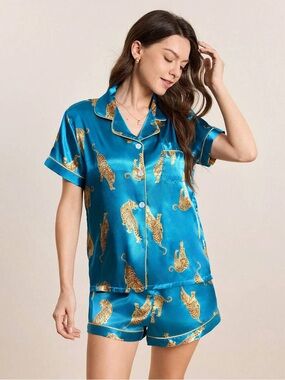 Vibrant Blue Satin Pyjama Set - Tiger Print - Short-sleeve Shirt and Shorts - S